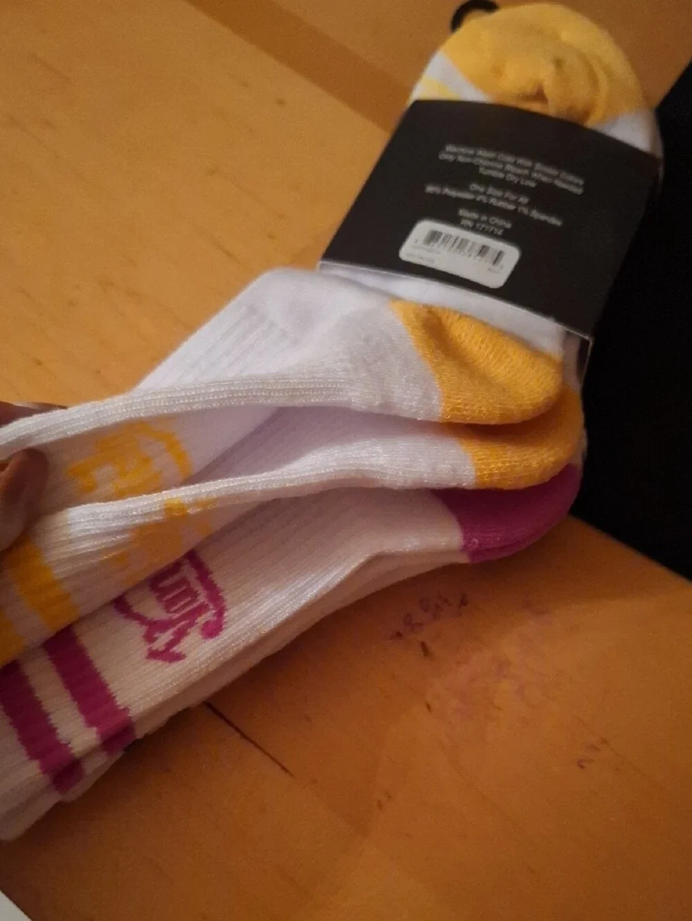 Von Dutch White Socks with Green Accent Stripes - Quarter Crew